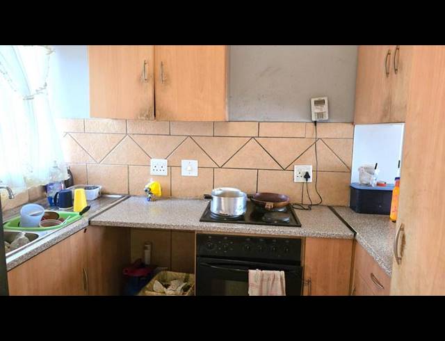 2 BEDROOM APARTMENT FOR SALE IN CLARINA